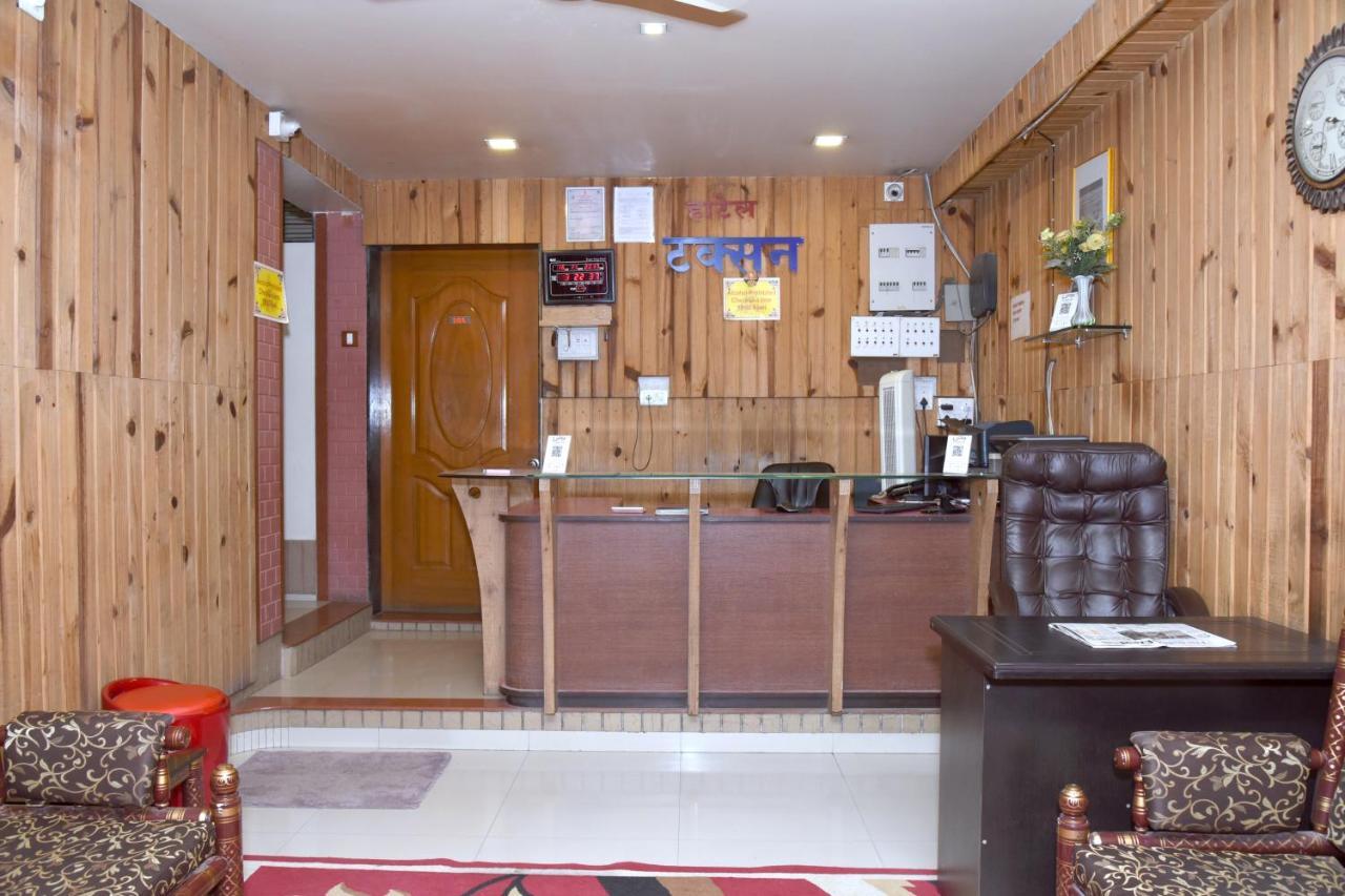 Oyo 67509 Hotel Tukson Narayangaon Exterior photo